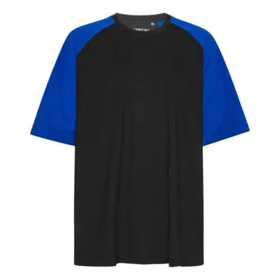 Sort T-shirt med kontrast swedish blue raglanærmer - ARKURI Fashion