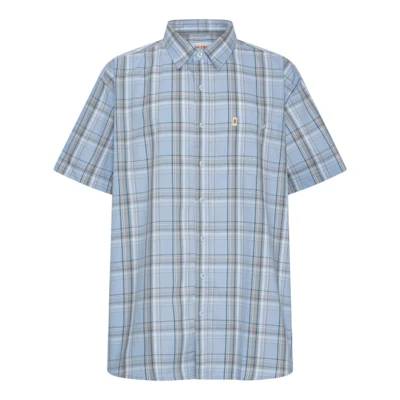 Ternet skjorte i lyseblå, beige og hvid